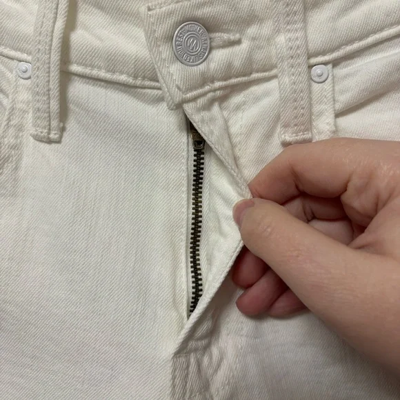 Mother Superior The Smarty Pants Skimp Jeans Totally Innocent White 24 NWT New - Picture 6 of 15